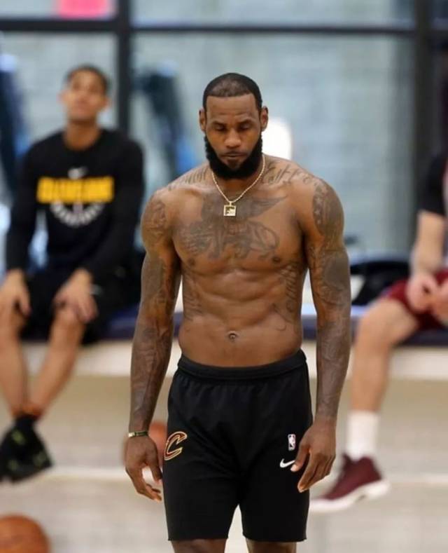 意甲-迪马尔科破门+伤退 国米1-1遭那不勒斯绝平仍1分领跑