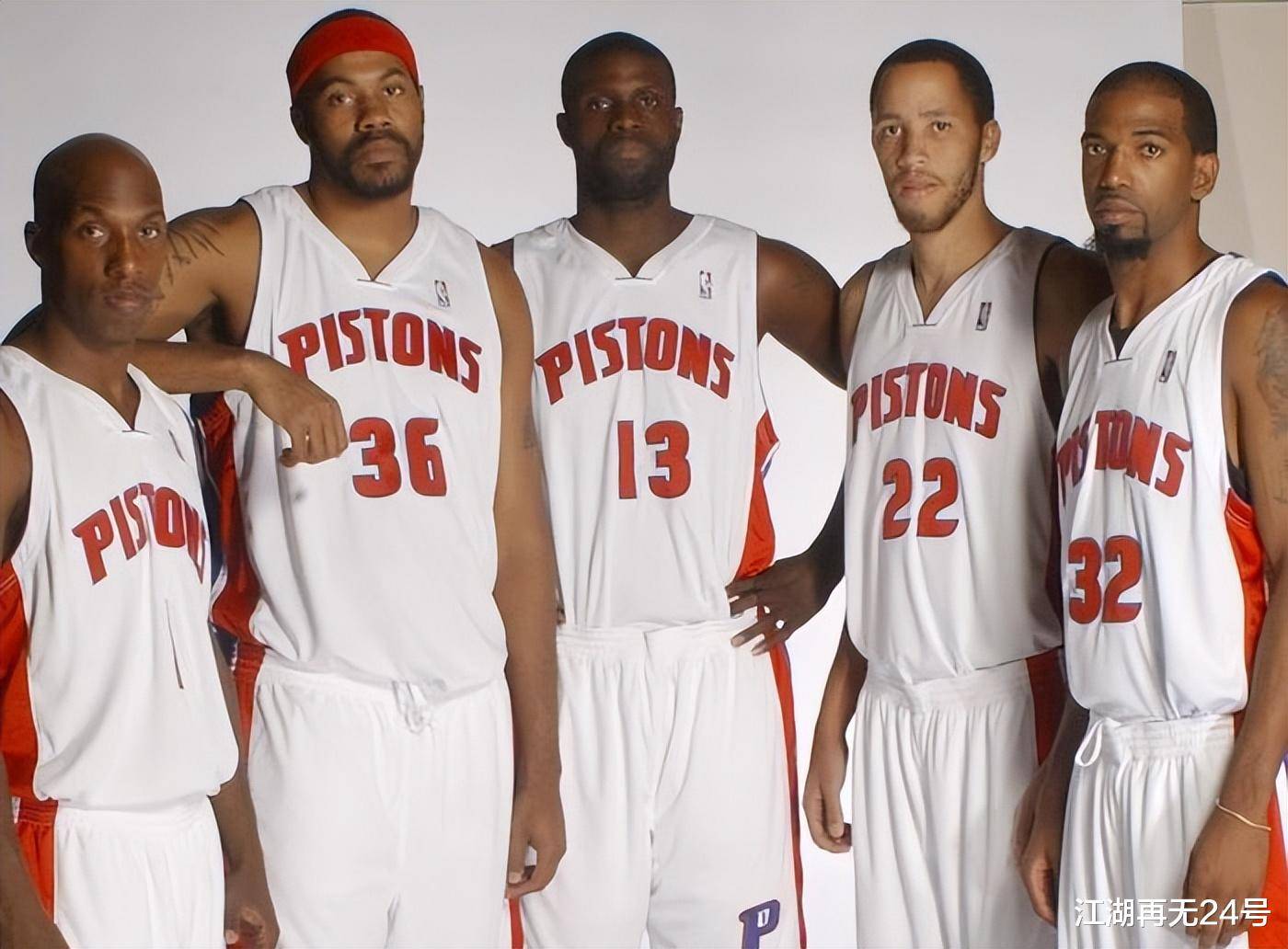 陈盈骏真自律！打完潜力赛又加练三分，渴望回归赛季初的巅峰状态